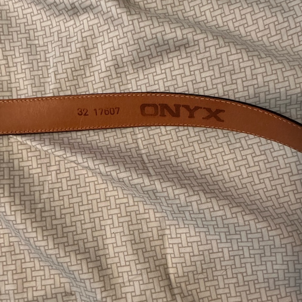 Onyx men’s belt size 32